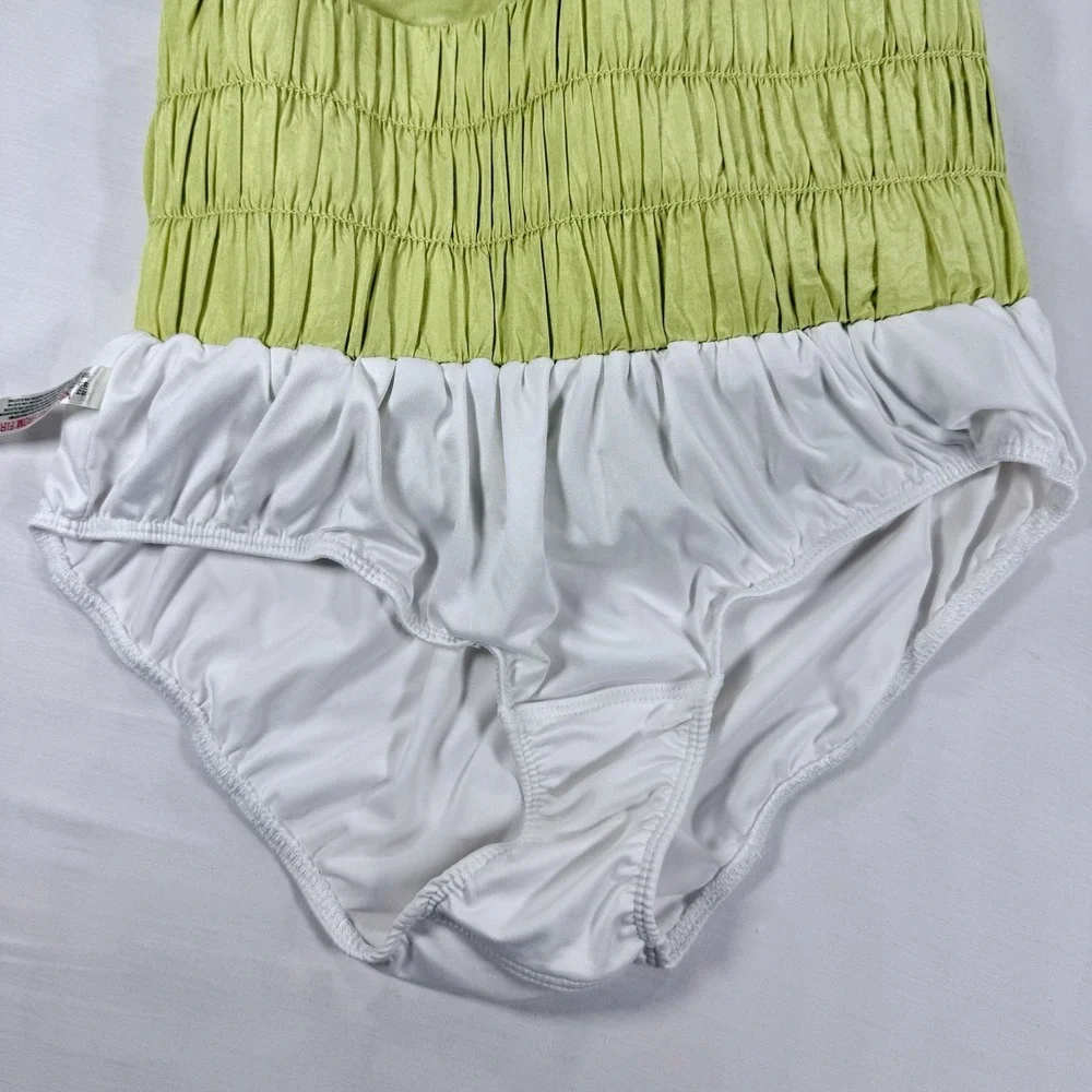 FP Movement 2-Piece Workout Set XS Grey Ribbed Crop Tank Pomelo Way Home Shorts